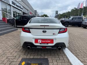 Toyota GR86 2.4 auto - Image 5