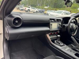 Toyota GR86 2.4 auto - Image 7