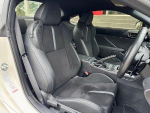 Toyota GR86 2.4 auto - Image 14