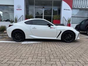 Toyota GR86 2.4 auto - Image 3