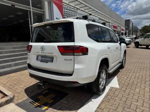 Toyota Land Cruiser 300 3.3D GX-R - Image 2