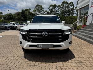 Toyota Land Cruiser 300 3.3D GX-R - Image 4