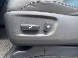 Toyota Land Cruiser Prado 2.8GD VX-L - Image 17