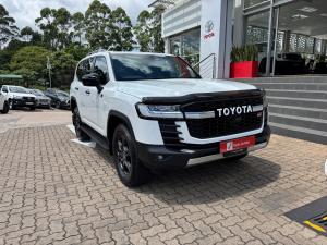 Toyota Land Cruiser 300 3.3D GR-Sport - Image 1