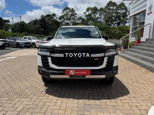 Toyota Land Cruiser 300 3.3D GR-Sport - Image 4