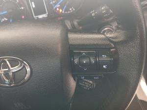 Toyota Hilux 2.8 GD-6 RB Legend 4X4 automaticD/C - Image 10