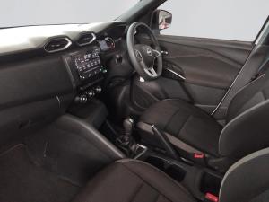 Nissan Magnite 1.0 Visia AMT - Image 3