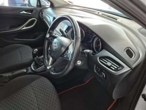 Opel Astra 1.0T Enjoy - Image 7