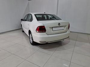 Volkswagen Polo sedan 1.4 Comfortline - Image 9