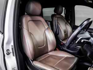 Mercedes-Benz V250d Avantgarde AMG automatic - Image 12