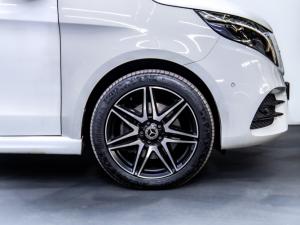 Mercedes-Benz V250d Avantgarde AMG automatic - Image 4