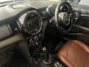 MINI Hatch Cooper Hatch 5-door - Image 5