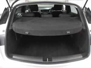 Opel Astra hatch 1.0T Essentia - Image 5