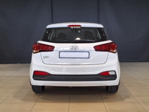 Hyundai i20 1.2 Fluid - Image 5