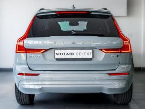 Volvo XC60 B5 AWD Essential - Image 10