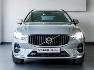 Volvo XC60 B5 AWD Essential - Image 11