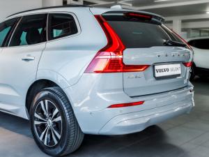 Volvo XC60 B5 AWD Essential - Image 19