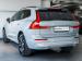 Volvo XC60 B5 AWD Essential - Thumbnail 3