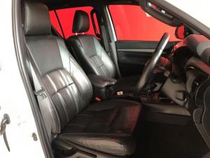 Toyota Hilux 2.8GD-6 double cab 4x4 Legend auto - Image 9