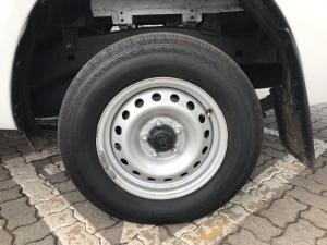 Toyota Hilux 2.4GD single cab S (aircon) - Image 6