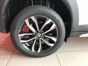 Toyota Starlet Cross 1.5 XR auto - Image 7