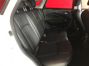 Toyota Starlet Cross 1.5 XR auto - Image 8