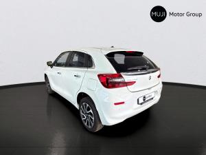 Suzuki Baleno 1.5 GLX manual - Image 2