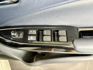 Suzuki Baleno 1.5 GLX manual - Image 8