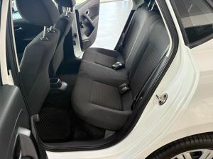 Volkswagen Polo Vivo hatch 1.4 Trendline - Image 12