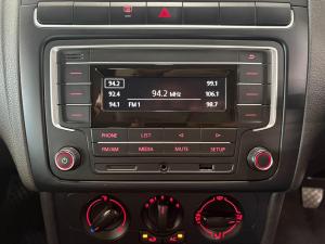 Volkswagen Polo Vivo hatch 1.4 Trendline - Image 9