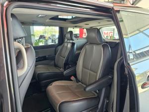 Kia Grand Sedona 3.3 V6 SXL - Image 15