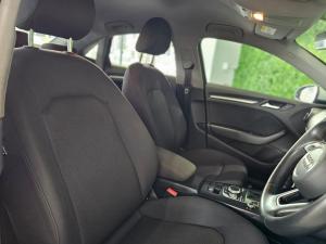 Audi A3 sedan 30TFSI - Image 16