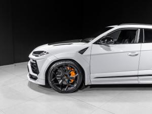 Lamborghini Urus Urus - Image 8