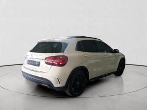 Mercedes-Benz GLA GLA200 auto - Image 7