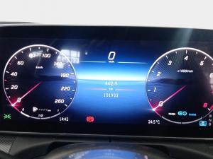 Mercedes-Benz C-Class C200 Avantgarde - Image 11