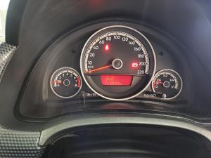Volkswagen up! move up! 5-door 1.0 - Image 16