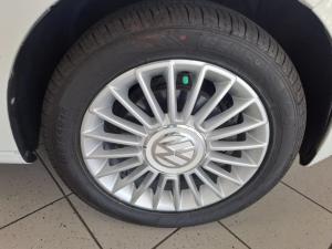 Volkswagen up! move up! 5-door 1.0 - Image 9