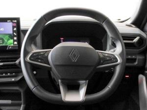 Renault Duster 1.2T hybrid Zen 4WD - Image 13