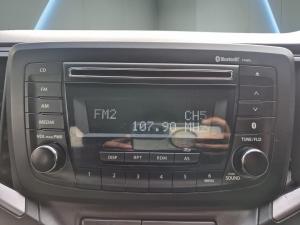 Toyota Starlet 1.4 XS - Image 10