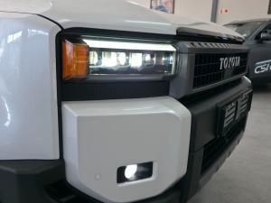 Toyota Land Cruiser Prado 2.8GD VX-R - Image 10