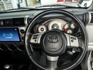Toyota FJ Cruiser FJ Cruiser - Image 13