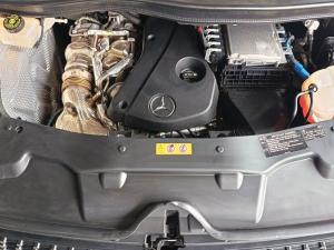 Mercedes-Benz V-Class V300d Exclusive - Image 8