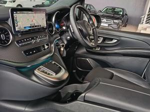 Mercedes-Benz V-Class V300d Exclusive - Image 9
