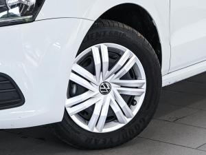 Volkswagen Polo Vivo hatch 1.4 Trendline - Image 4