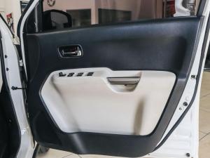 Suzuki Ignis 1.2 GLX manual - Image 11