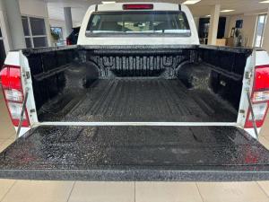 Isuzu D-Max 250 double cab Hi-Ride auto - Image 10