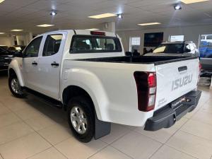 Isuzu D-Max 250 double cab Hi-Ride auto - Image 9
