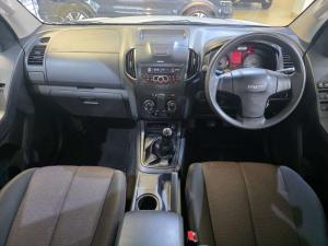 Isuzu D-Max 250 double cab Hi-Ride - Image 11