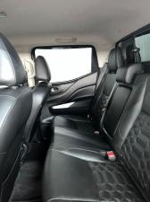 Nissan Navara 2.5DDTi double cab LE Plus 4x4 - Image 14