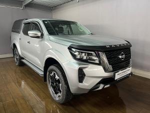 Nissan Navara 2.5DDTi double cab LE Plus 4x4 - Image 1